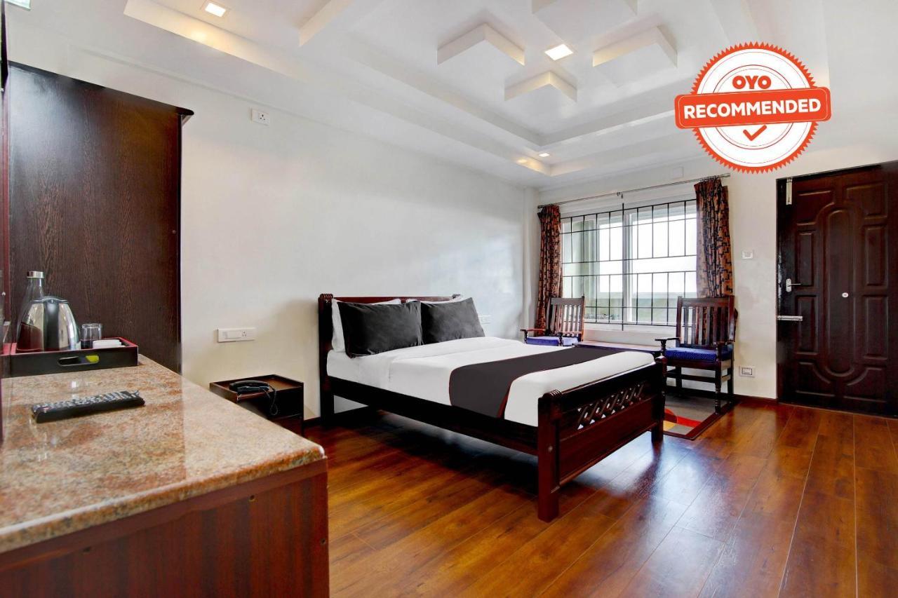 Collection O 75908 Garg Trade Centre Sector 11 New Delhi
